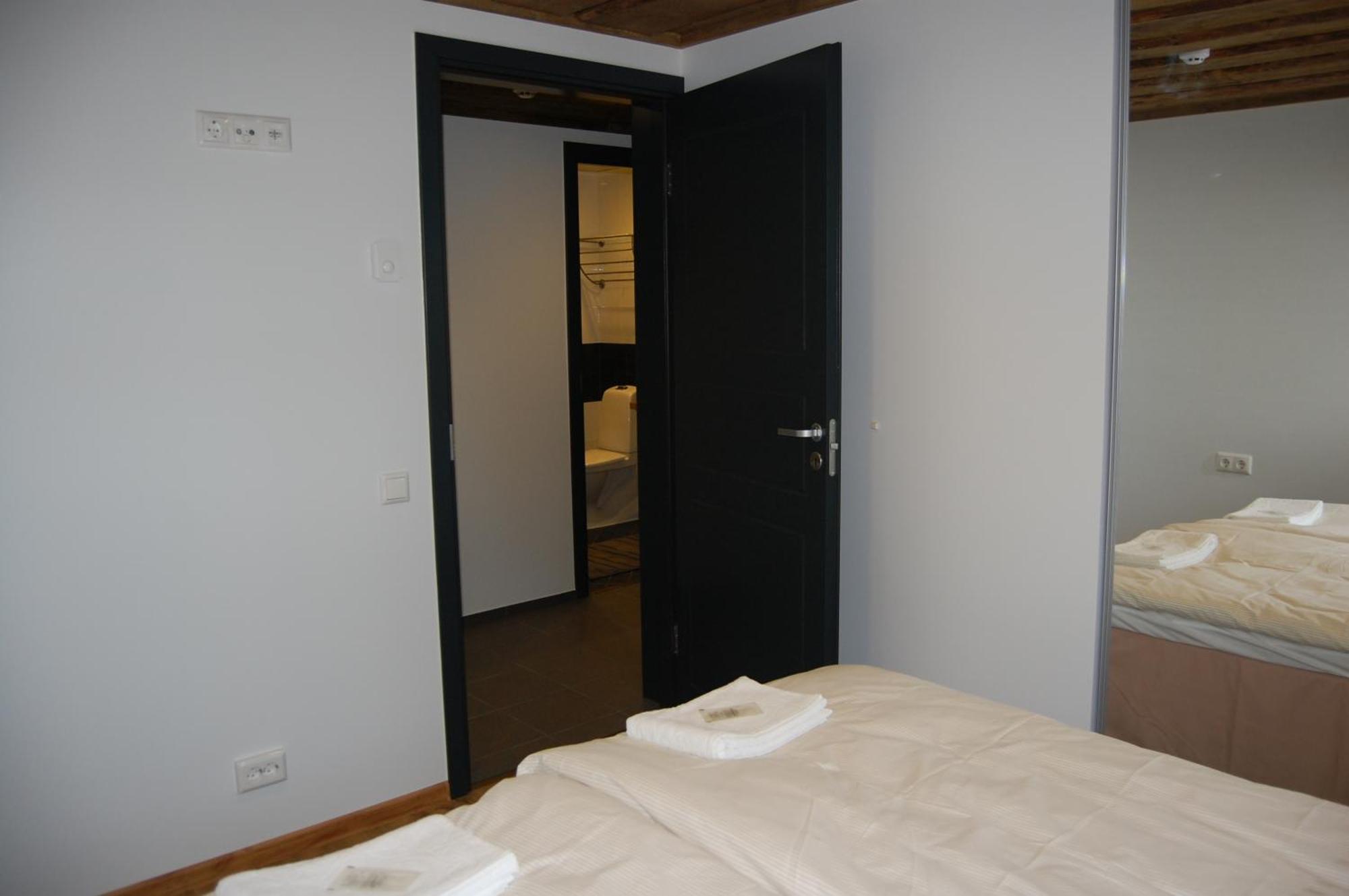 Bjaerkas Golf & Country Club Apartman Nivelax Szoba fotó