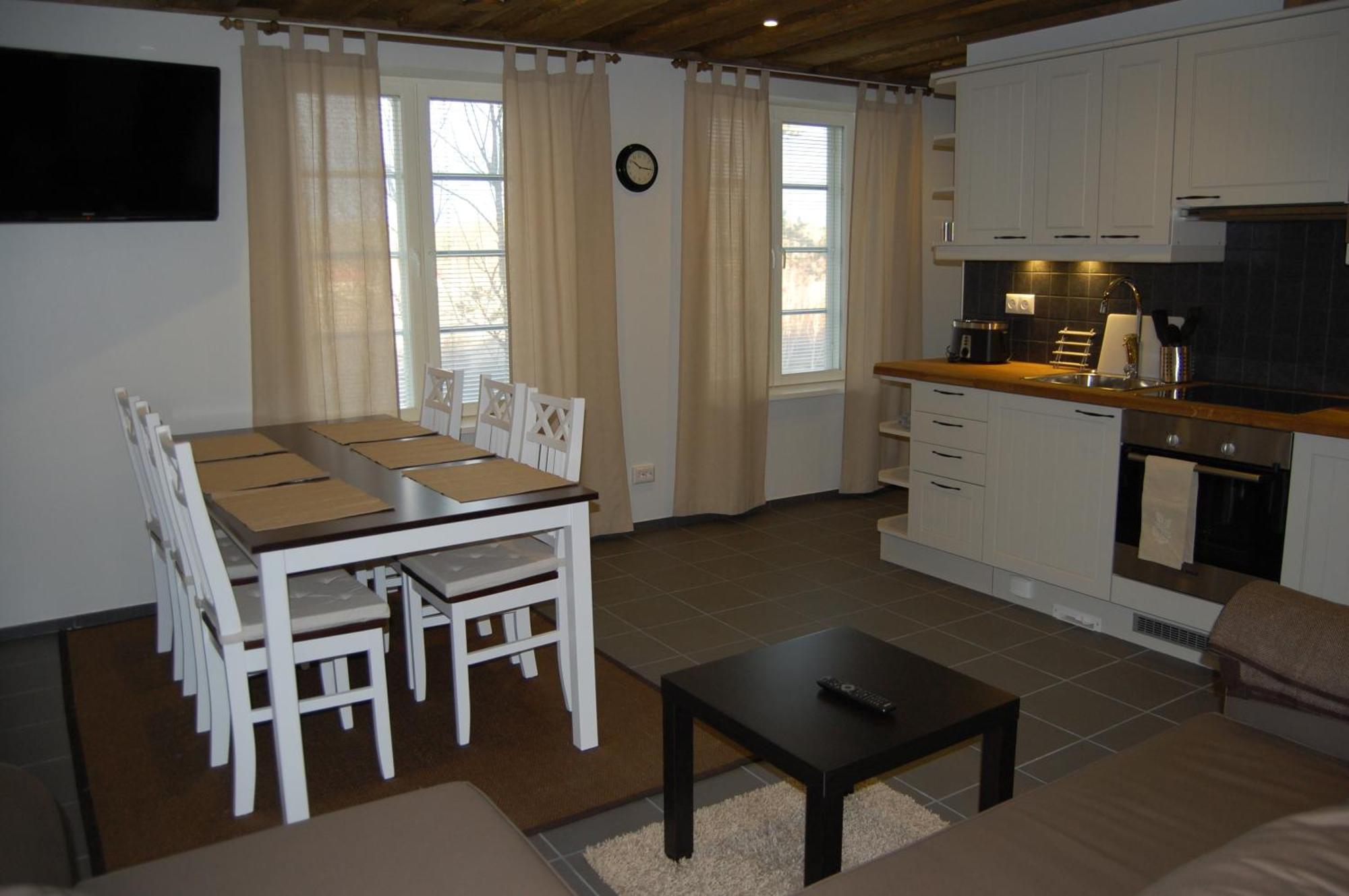Bjaerkas Golf & Country Club Apartman Nivelax Szoba fotó